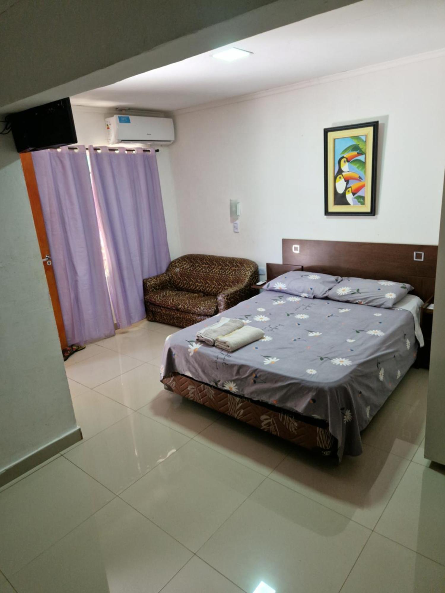 Pacuri - Habitaciones Privadas Пуерто Игуасу Екстериор снимка