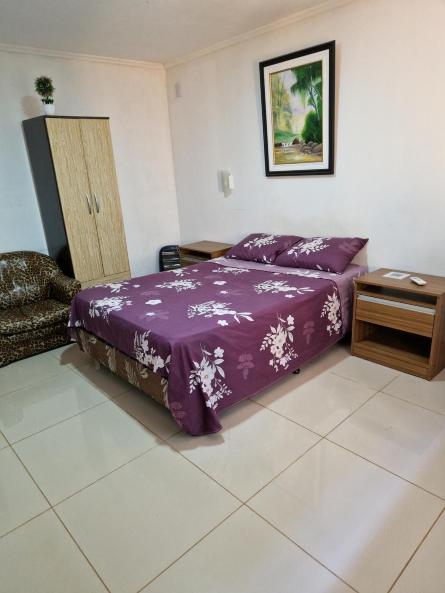 Pacuri - Habitaciones Privadas Пуерто Игуасу Екстериор снимка