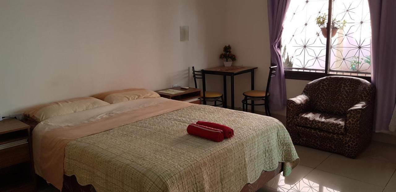 Pacuri - Habitaciones Privadas Пуерто Игуасу Екстериор снимка